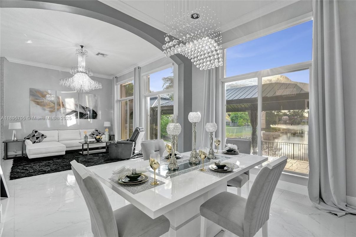 Chandelier, Dining room, Interior, Living room, Marble, Pendant Lights, Recessed Lighting, Water