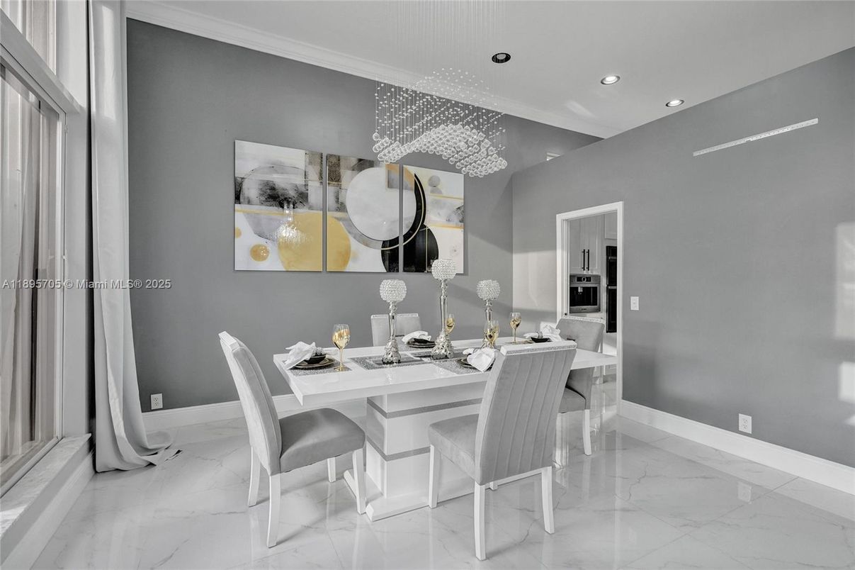 Dining room, Interior, Marble, Recessed Lighting