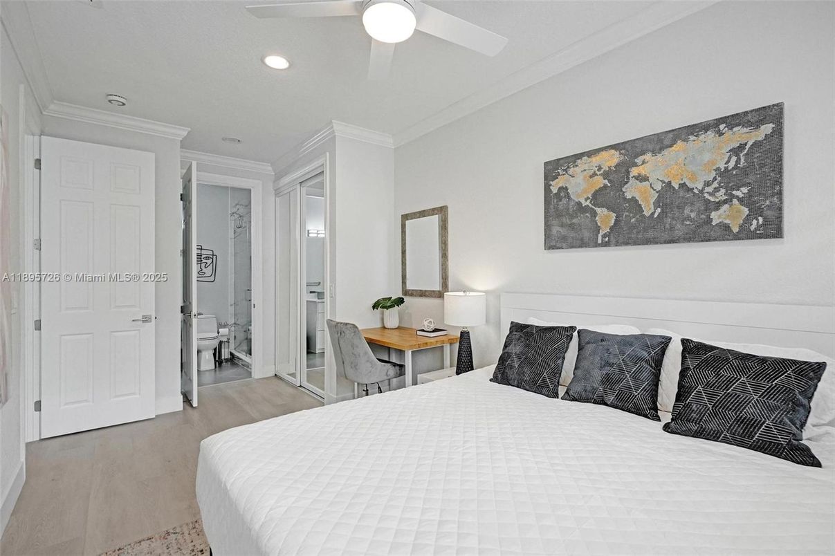 Bedroom, Home Office, Interior, Recessed Lighting, Wood Texture Flooring