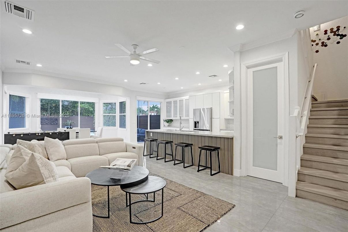 Dining room, Interior, Kitchen, Living room, Recessed Lighting