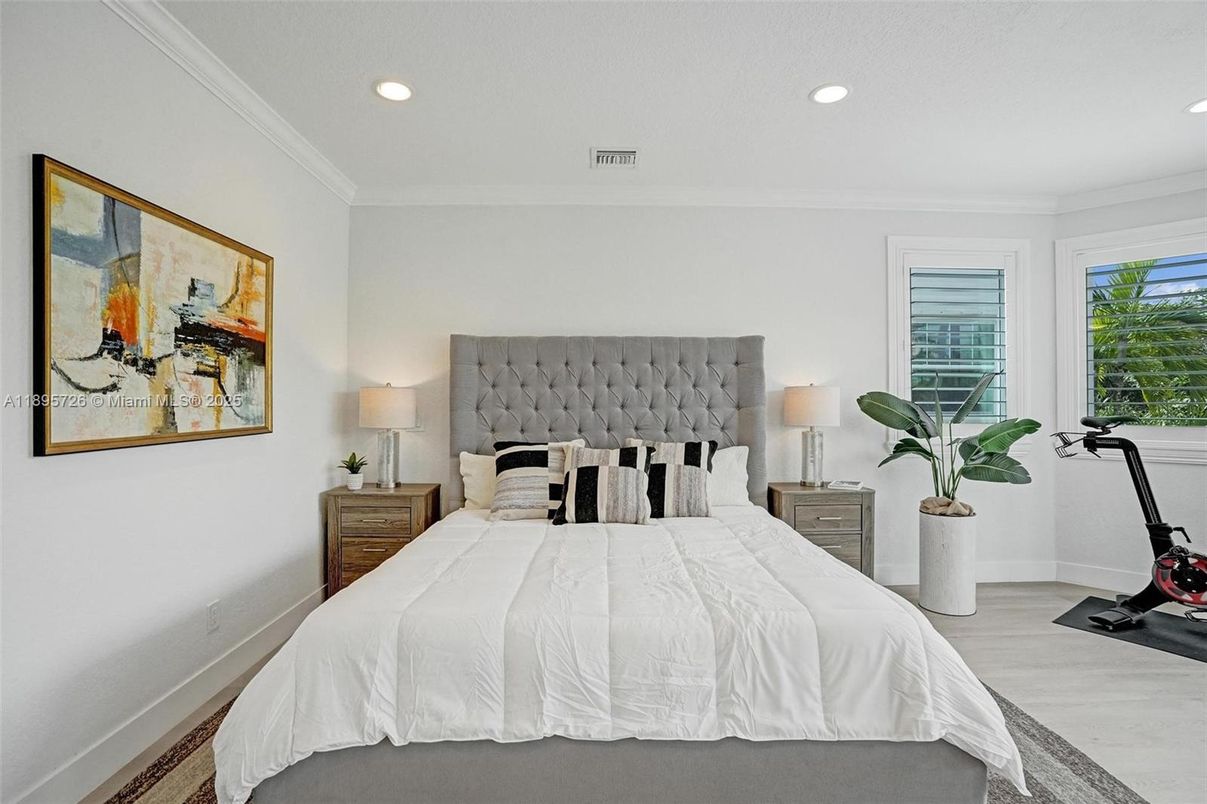Bedroom, Fitness Equipment, Interior, Recessed Lighting