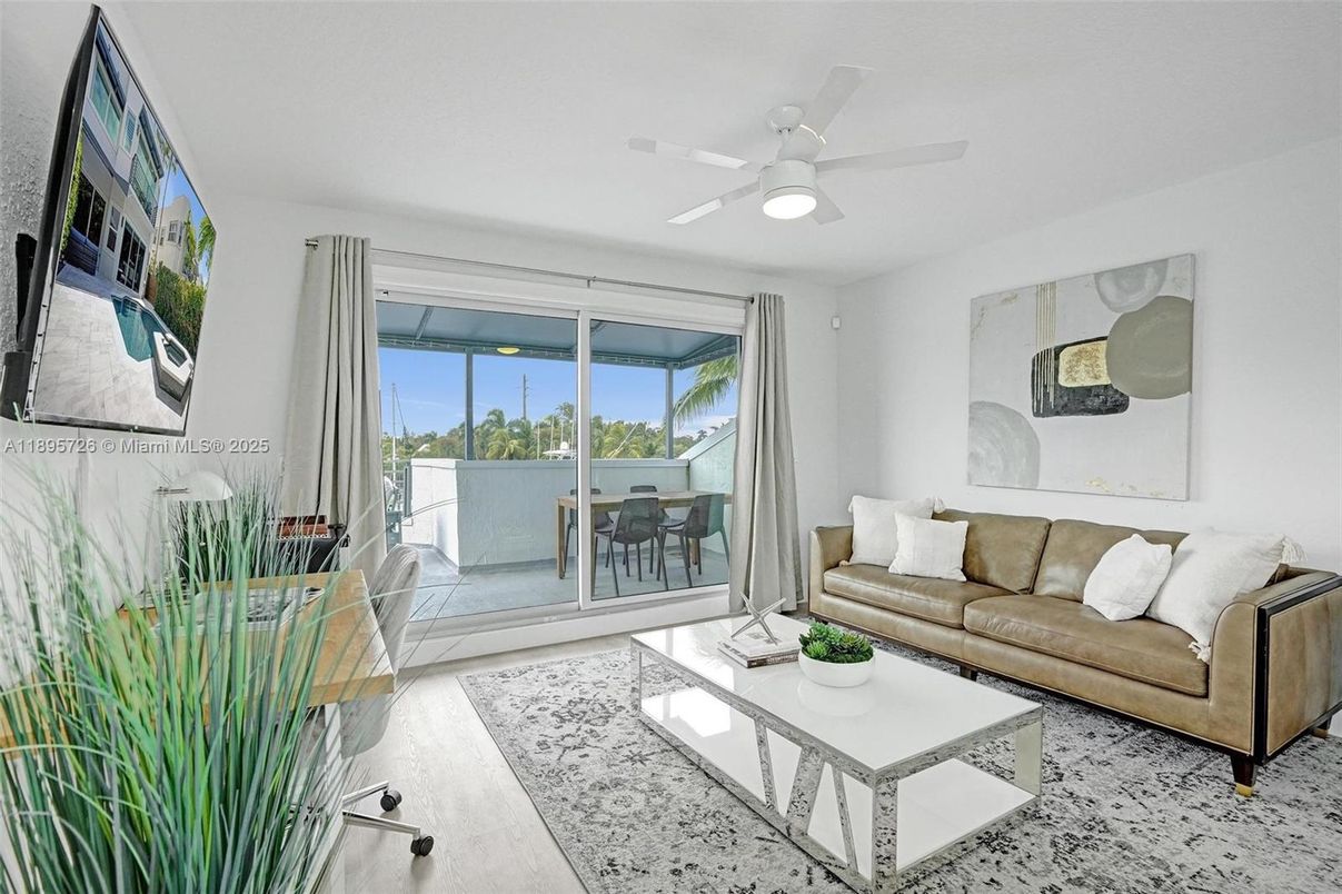 Interior, Living room