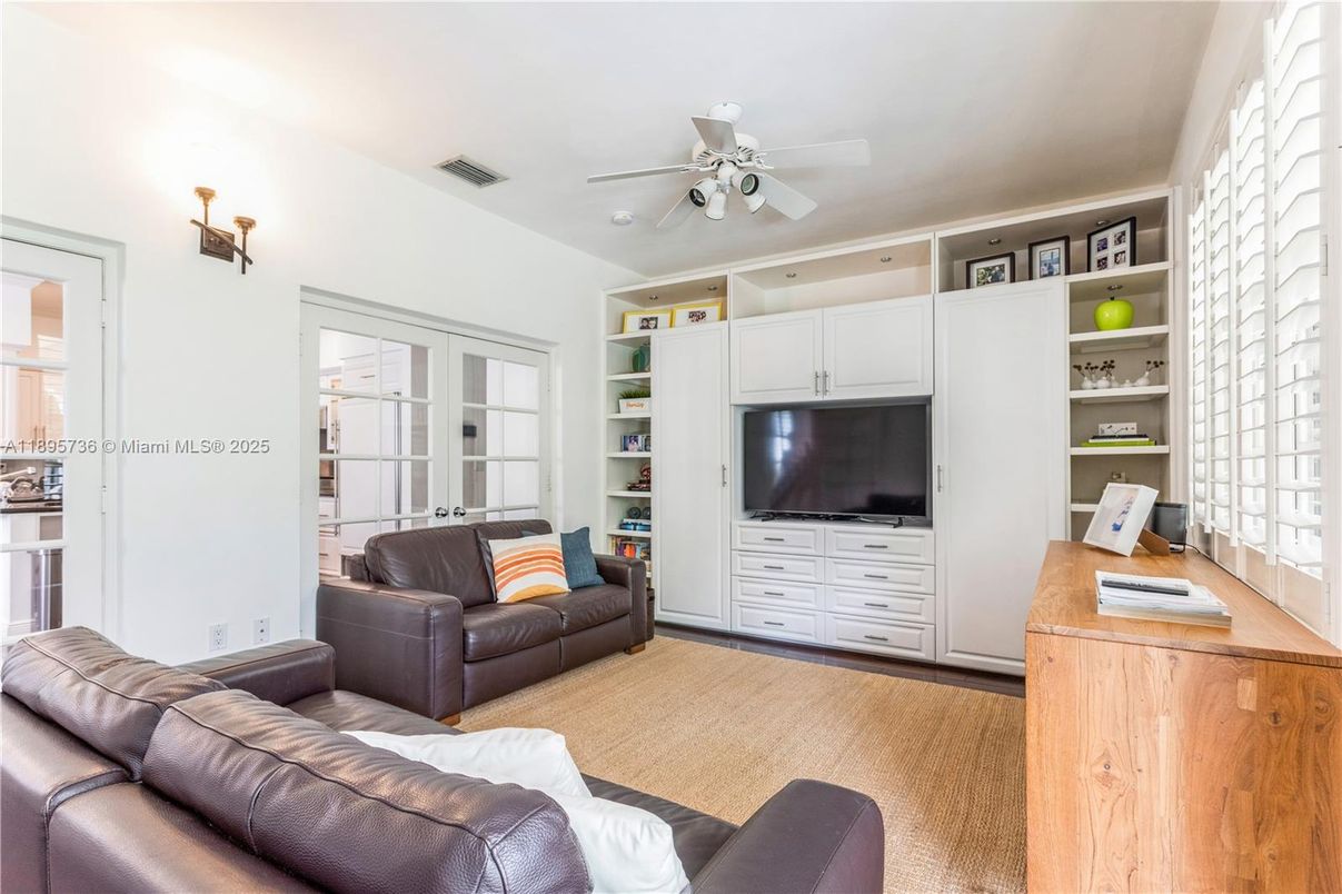 Interior, Living room