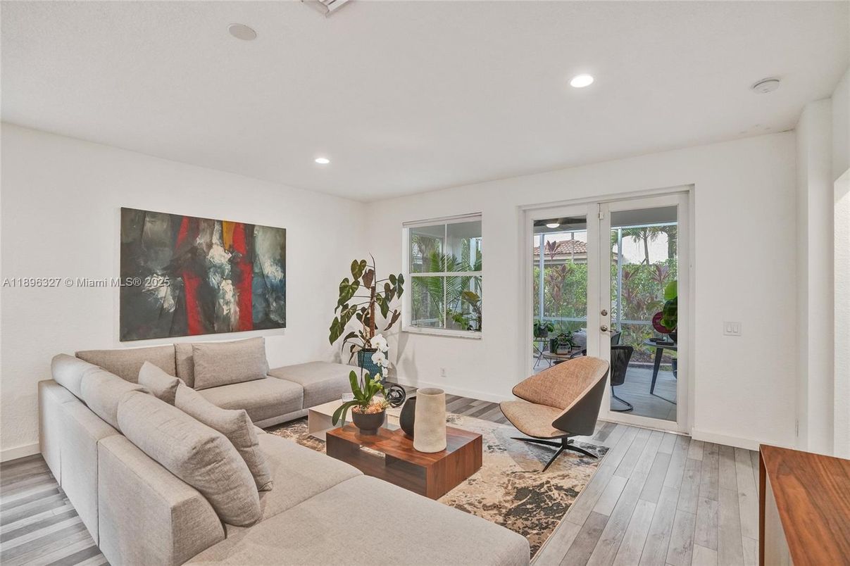 Interior, Living room, Recessed Lighting, Wood Texture Flooring