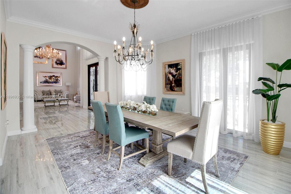 Chandelier, Dining room, Interior, Wood Texture Flooring