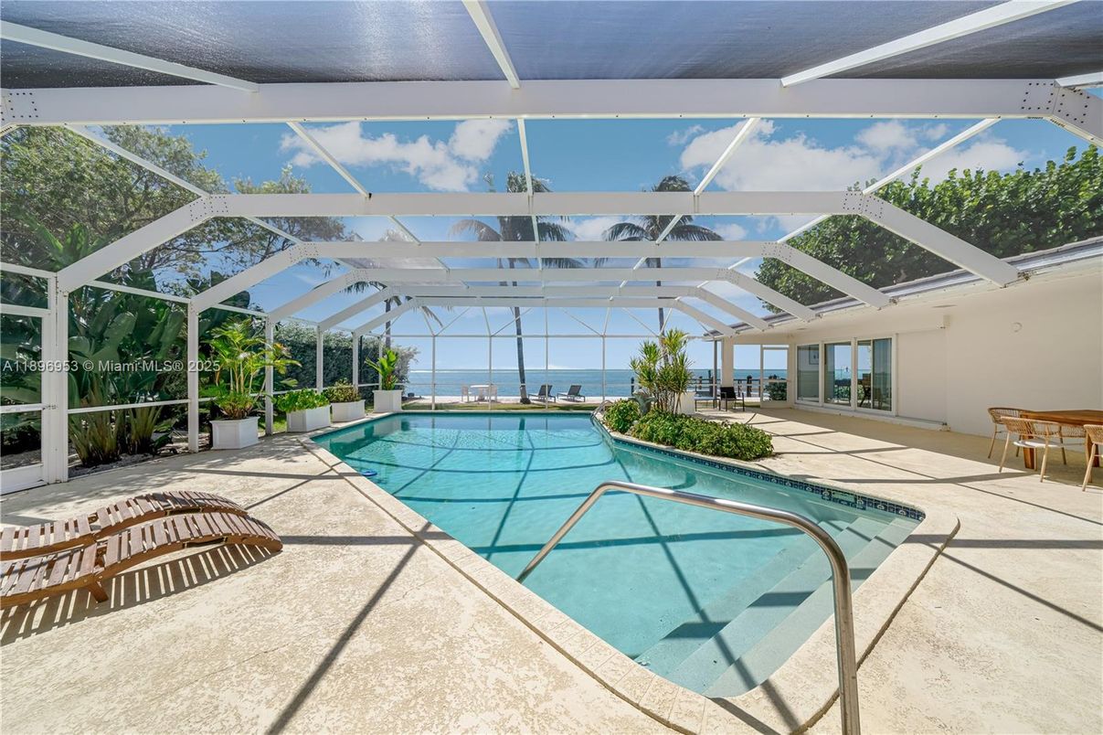 Glass Ceilings, Interior, Pool, Sun Room, Water