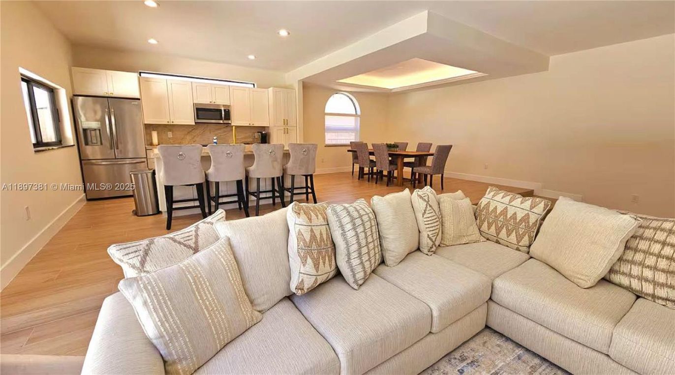 Dining room, Interior, Kitchen, Living room, Recessed Lighting, Stainless Steel Appliances, Wood Texture Flooring