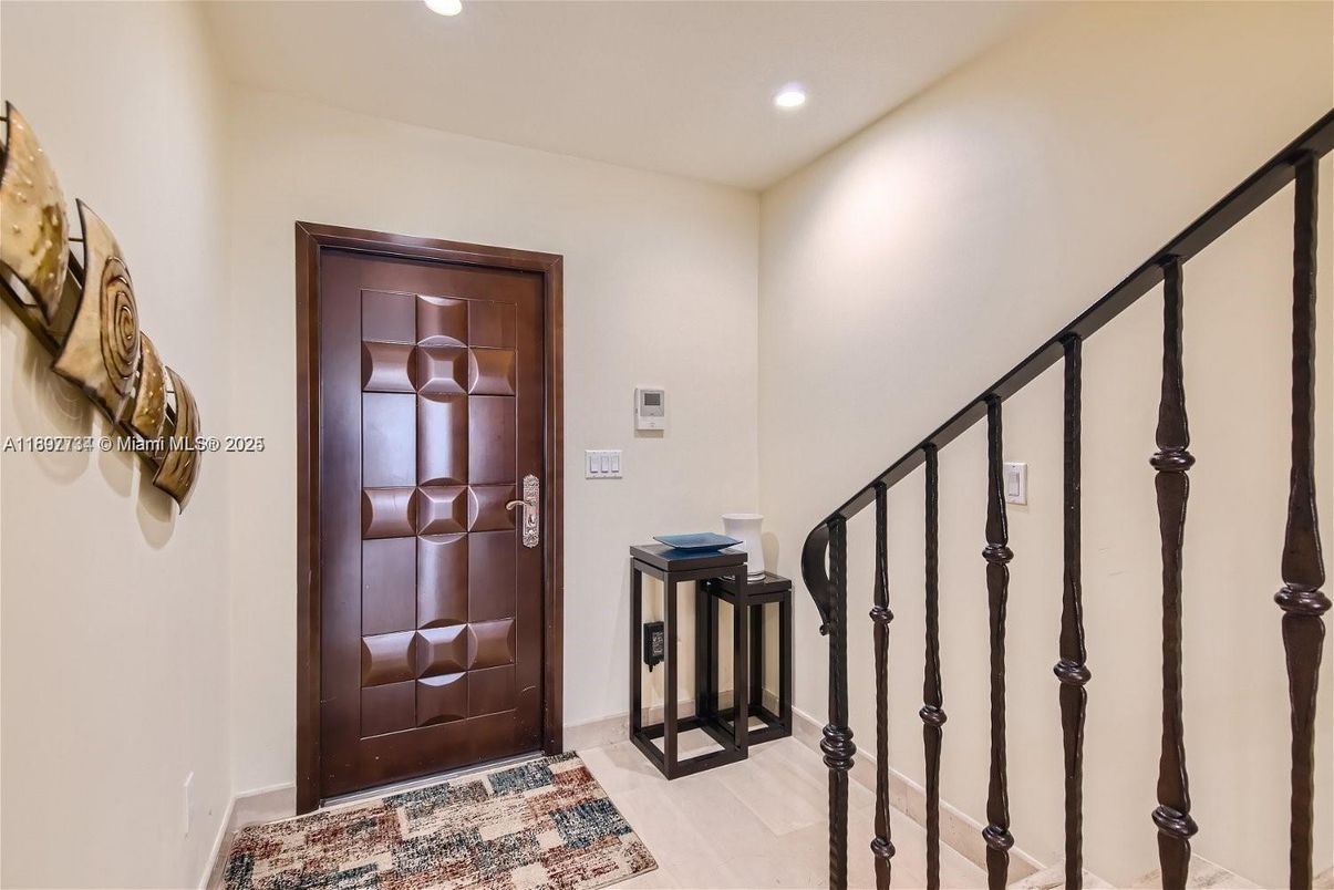 Interior, Recessed Lighting