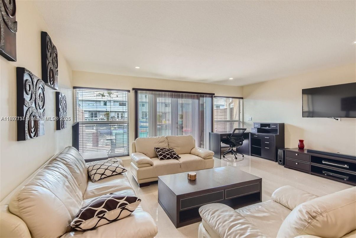 Interior, Living room, Recessed Lighting