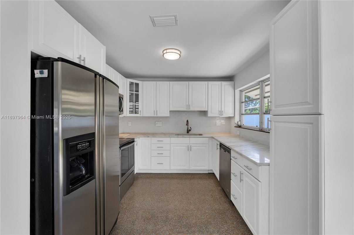 Interior, Kitchen, Stainless Steel Appliances