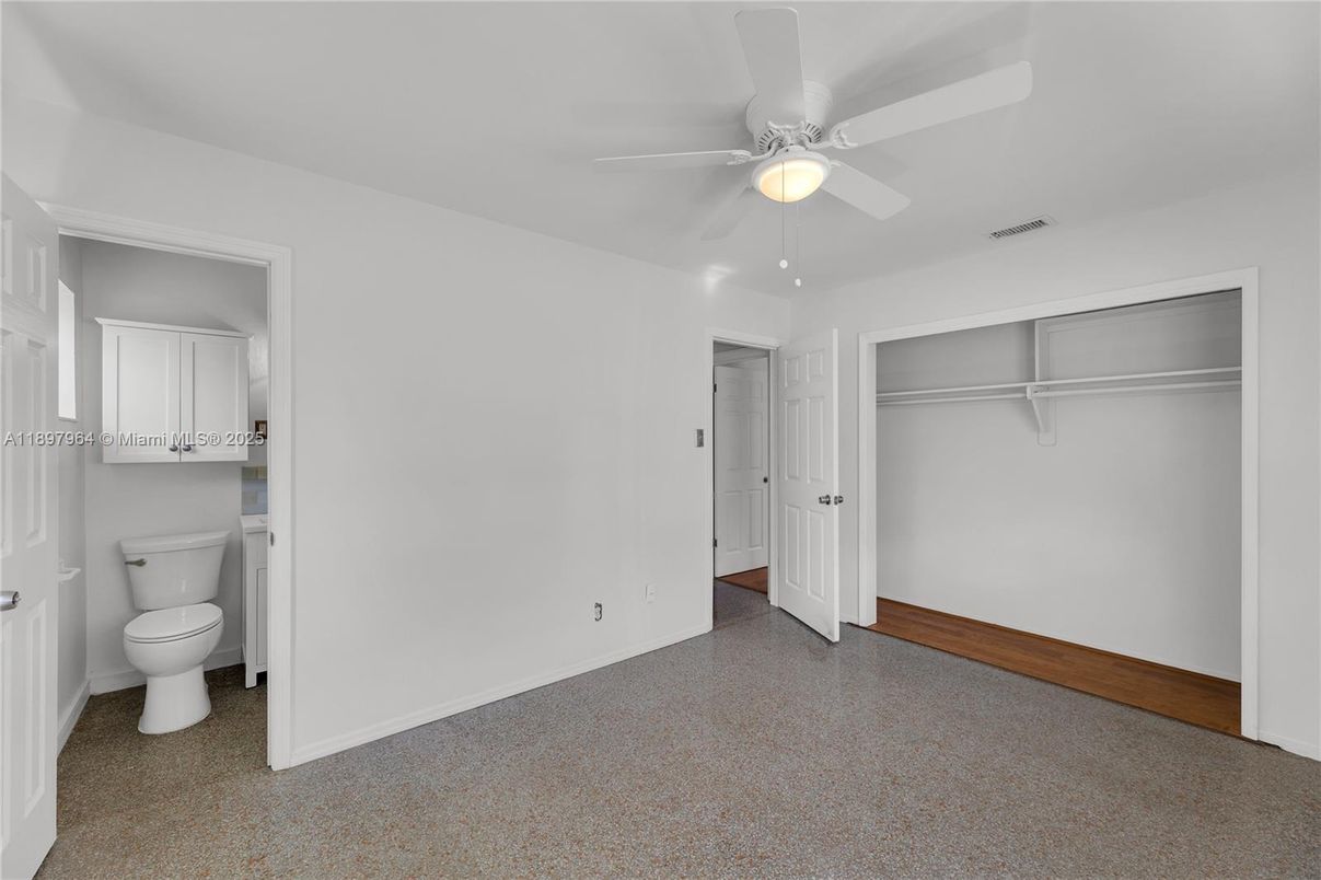 Bathroom, Empty room, Interior