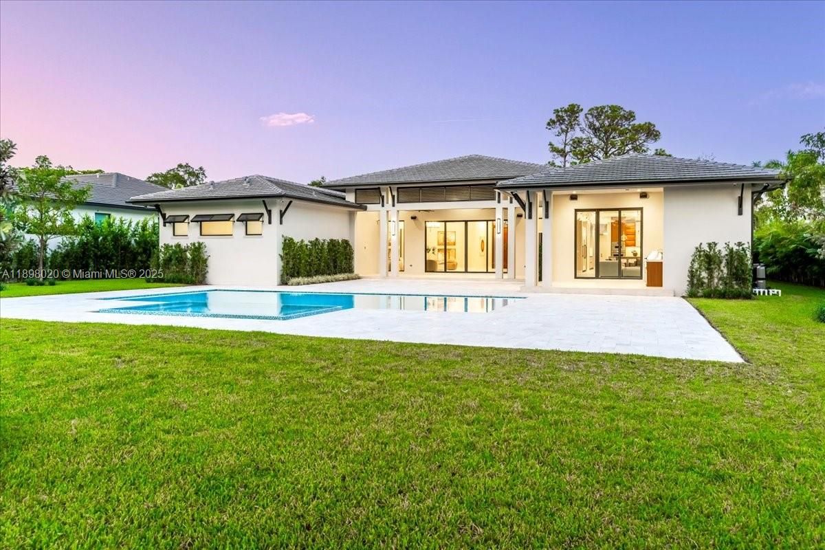 Backyard, Exterior, Pool