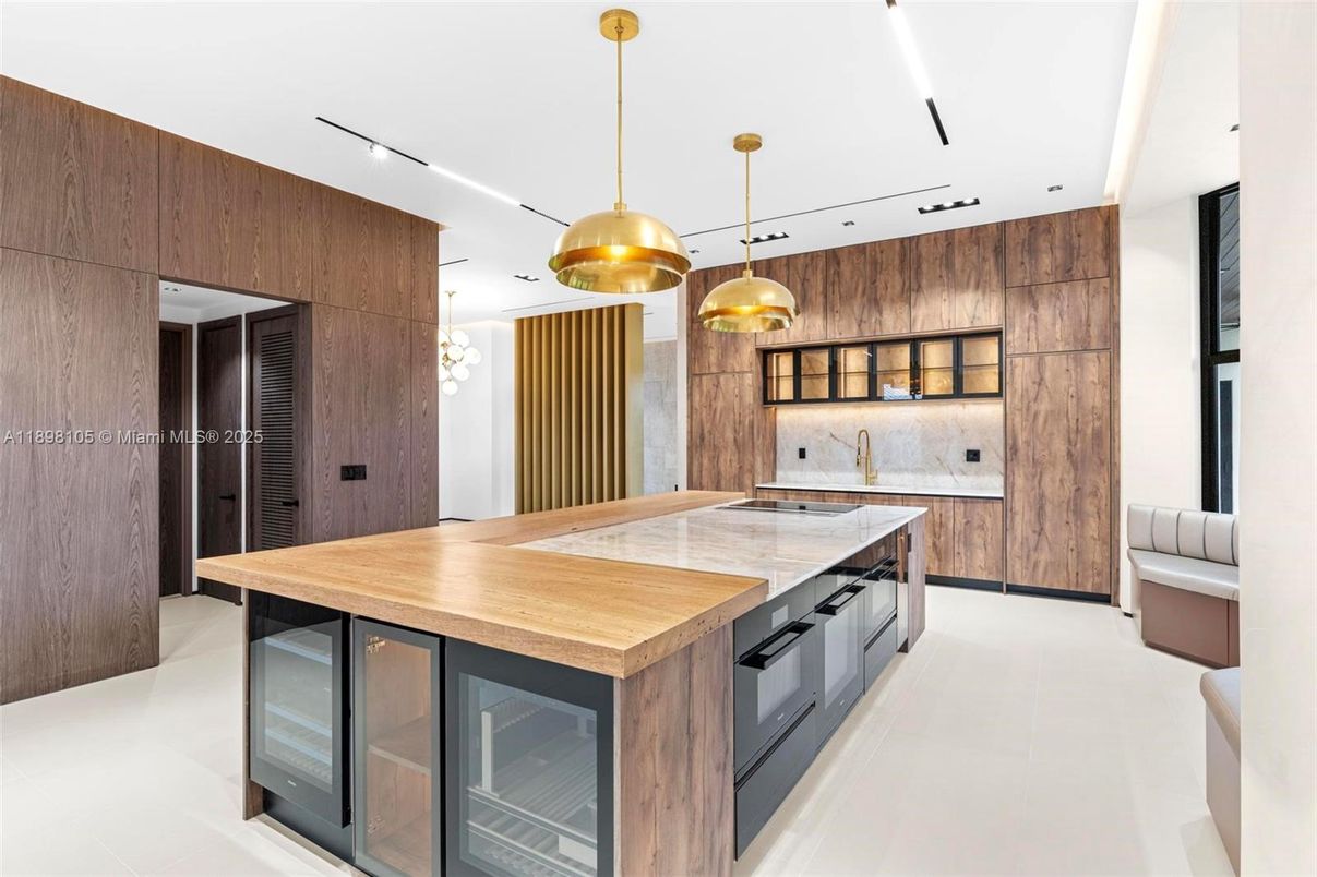 Interior, Kitchen, Pendant Lights, Recessed Lighting