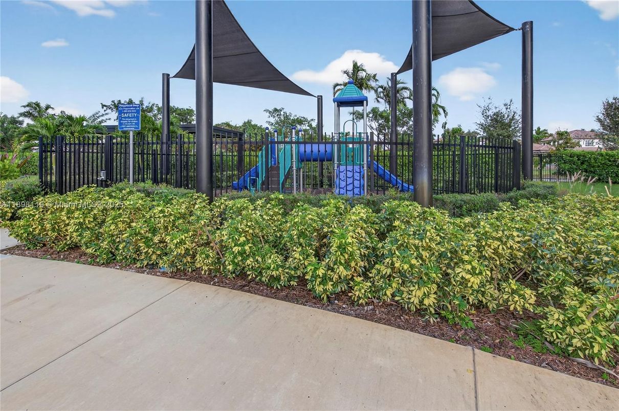 Exterior, Playground