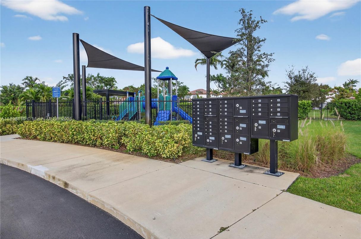 Exterior, Playground