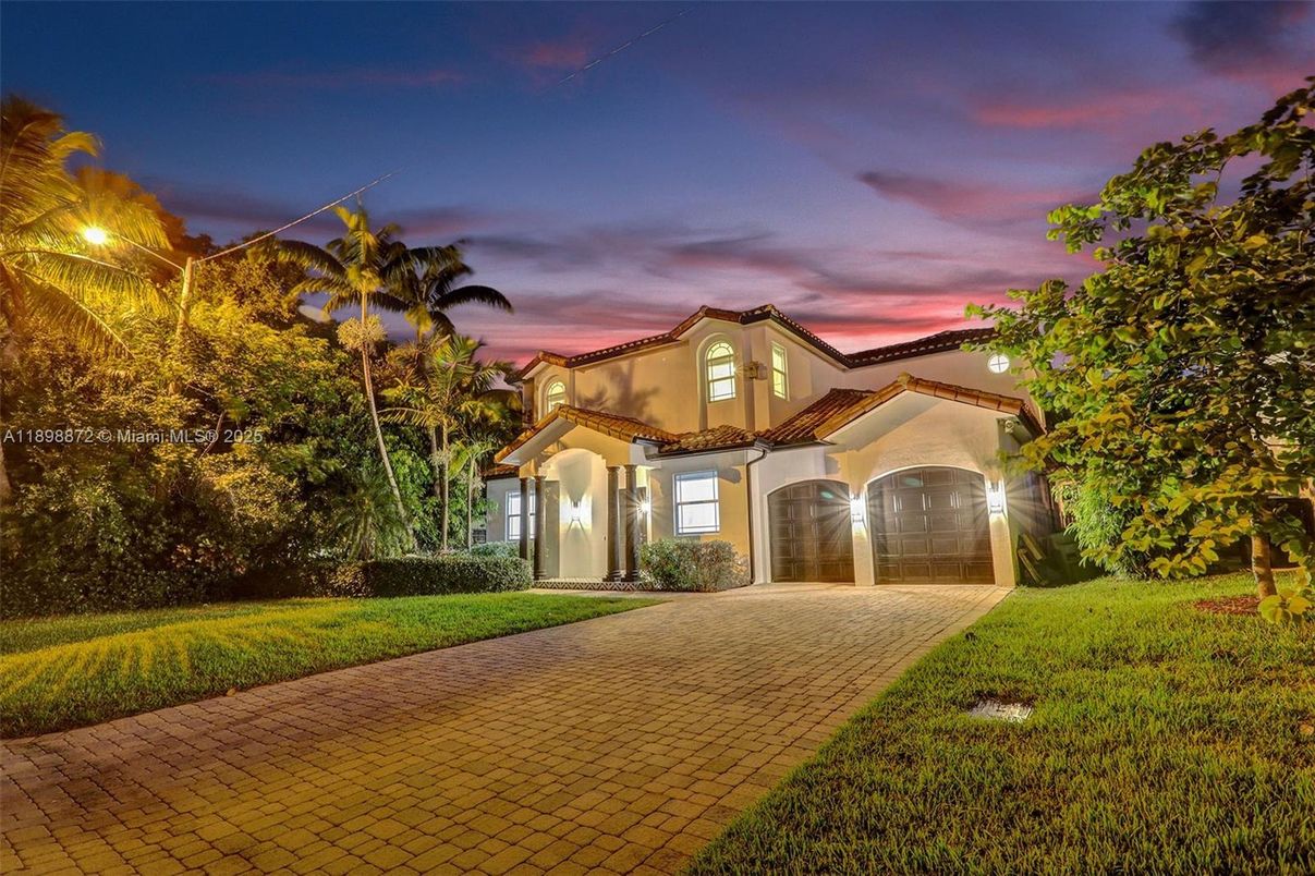 Attached, Backyard, Exterior, Facade, Mediterranean