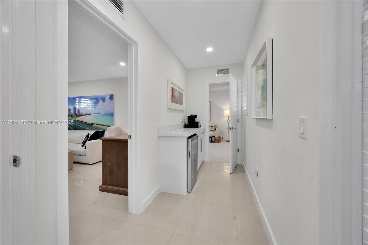 Interior, Recessed Lighting