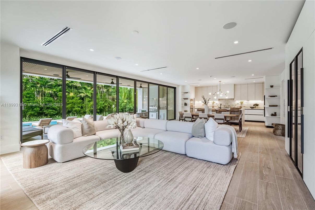 Dining room, Interior, Kitchen, Living room, Pendant Lights, Recessed Lighting, Stainless Steel Appliances, Wood Texture Flooring