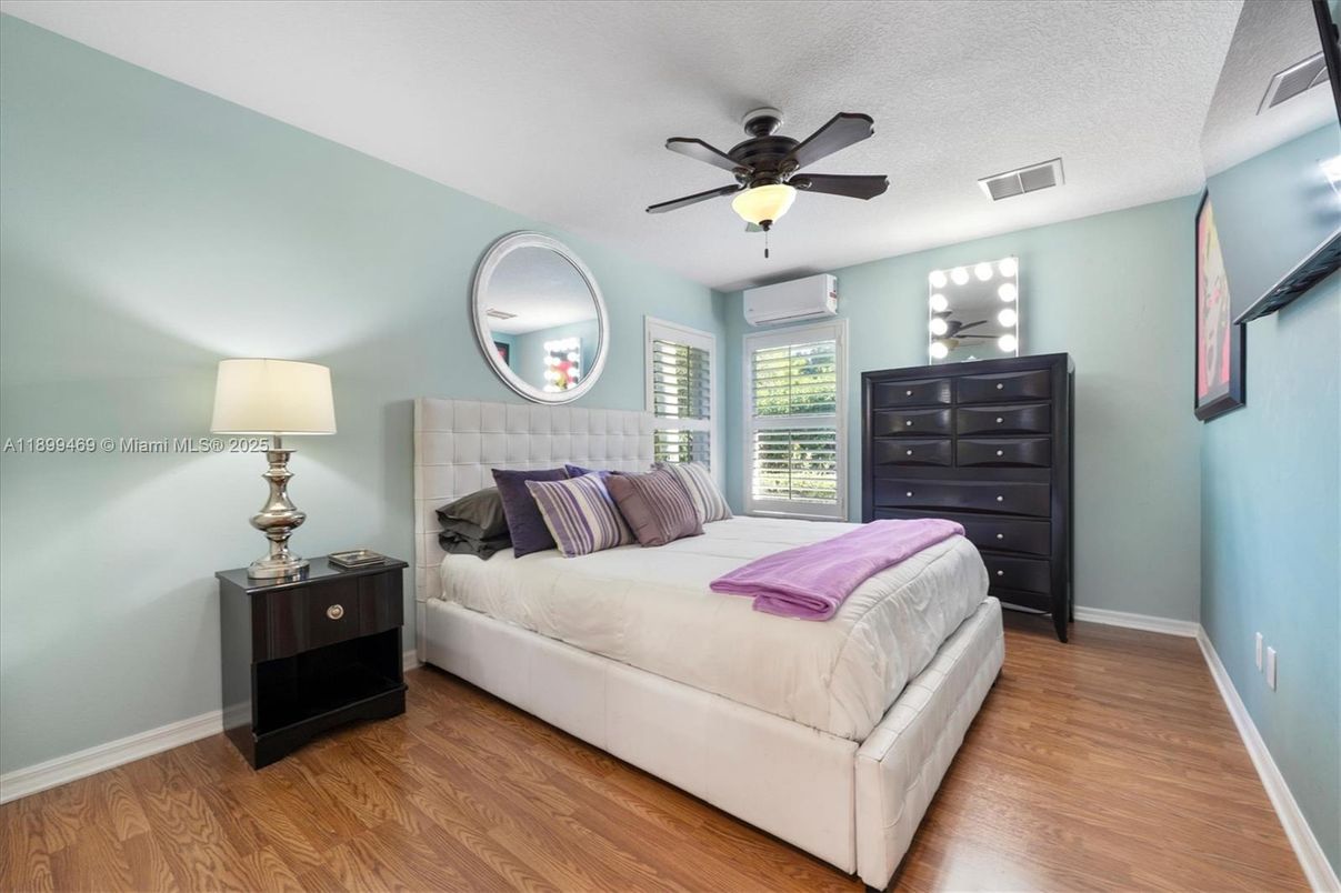 Bedroom, Interior, Wood Texture Flooring