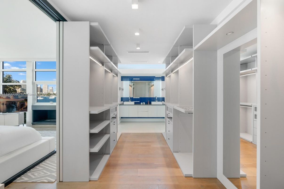 Interior, Recessed Lighting, Walk-in Closets, Wood Texture Flooring