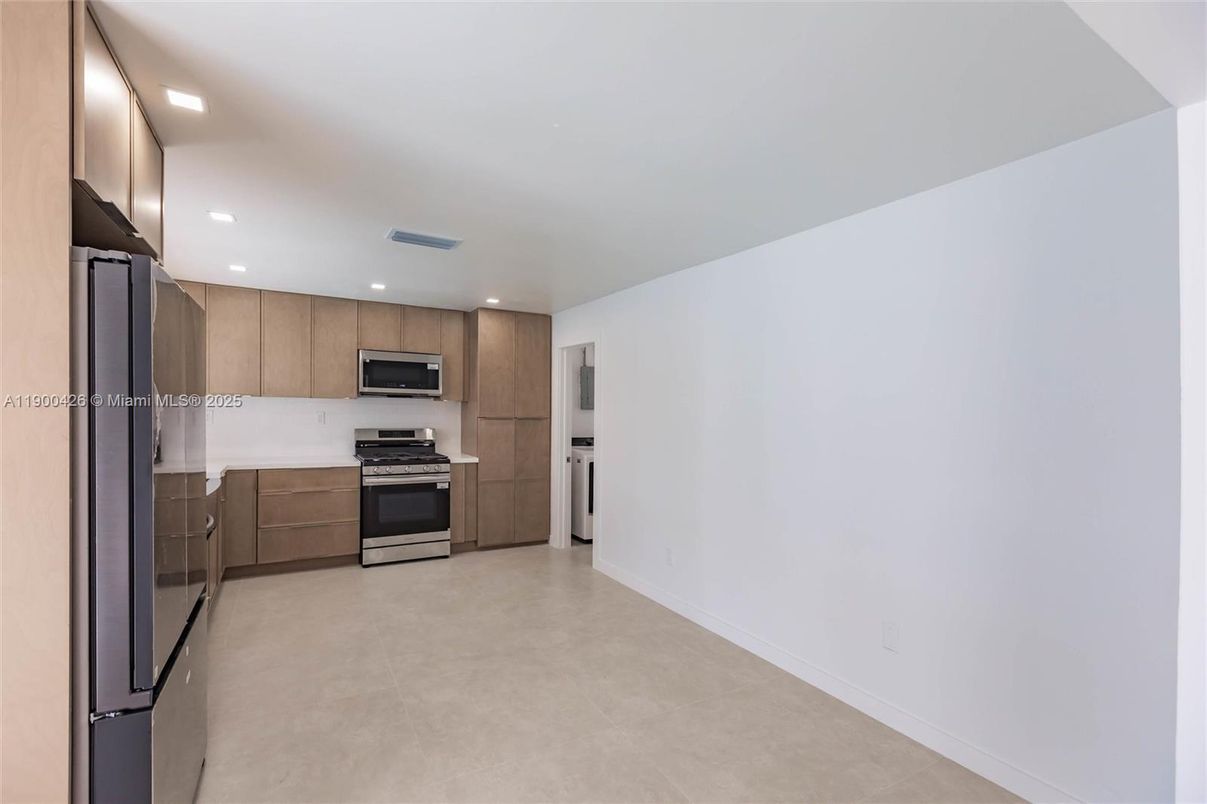 Empty room, Interior, Kitchen, Recessed Lighting, Stainless Steel Appliances