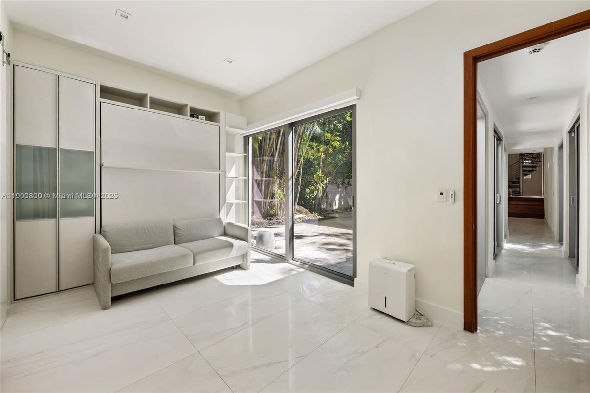 Interior, Marble, Recessed Lighting