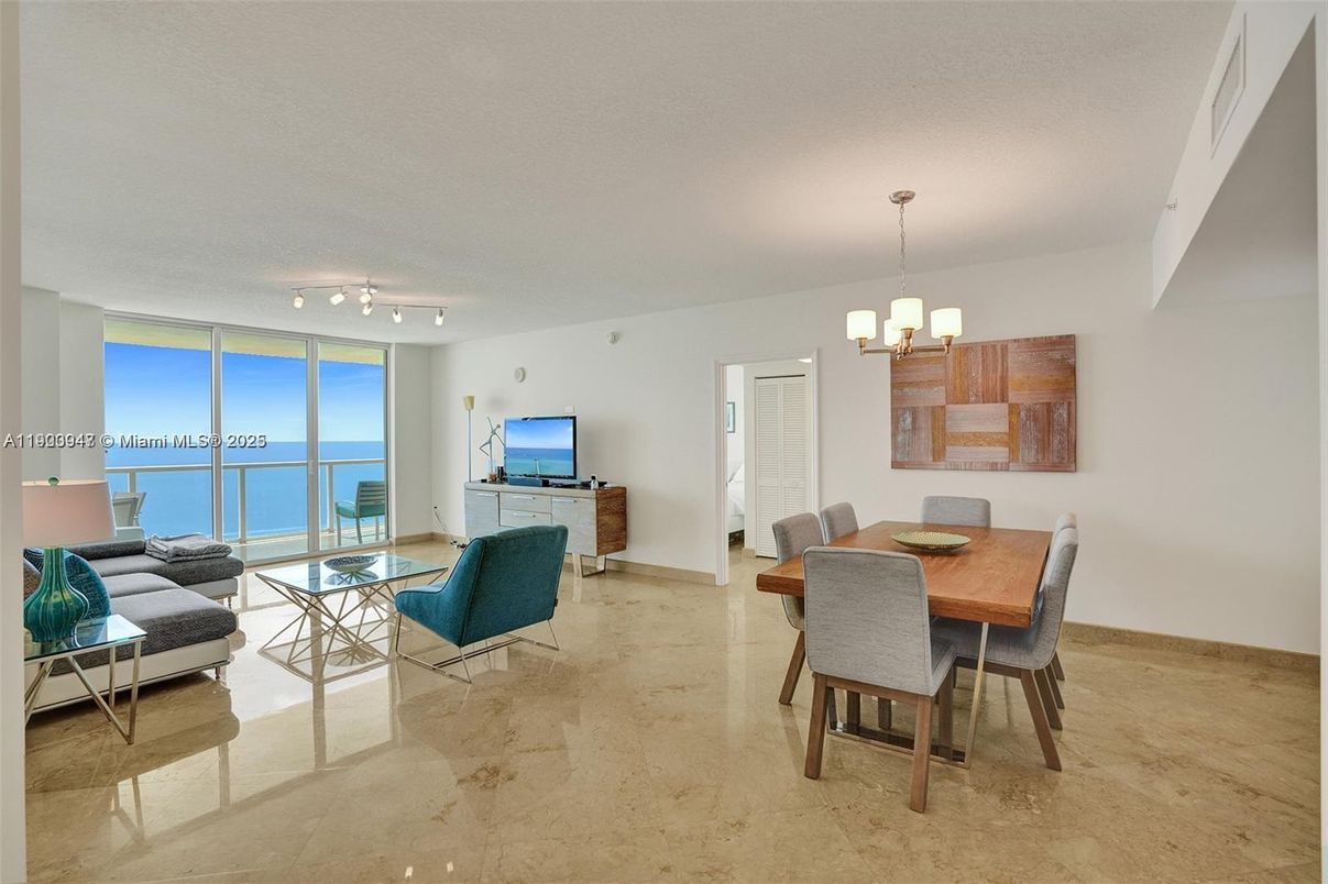 Chandelier, Dining room, Interior, Living room, Water