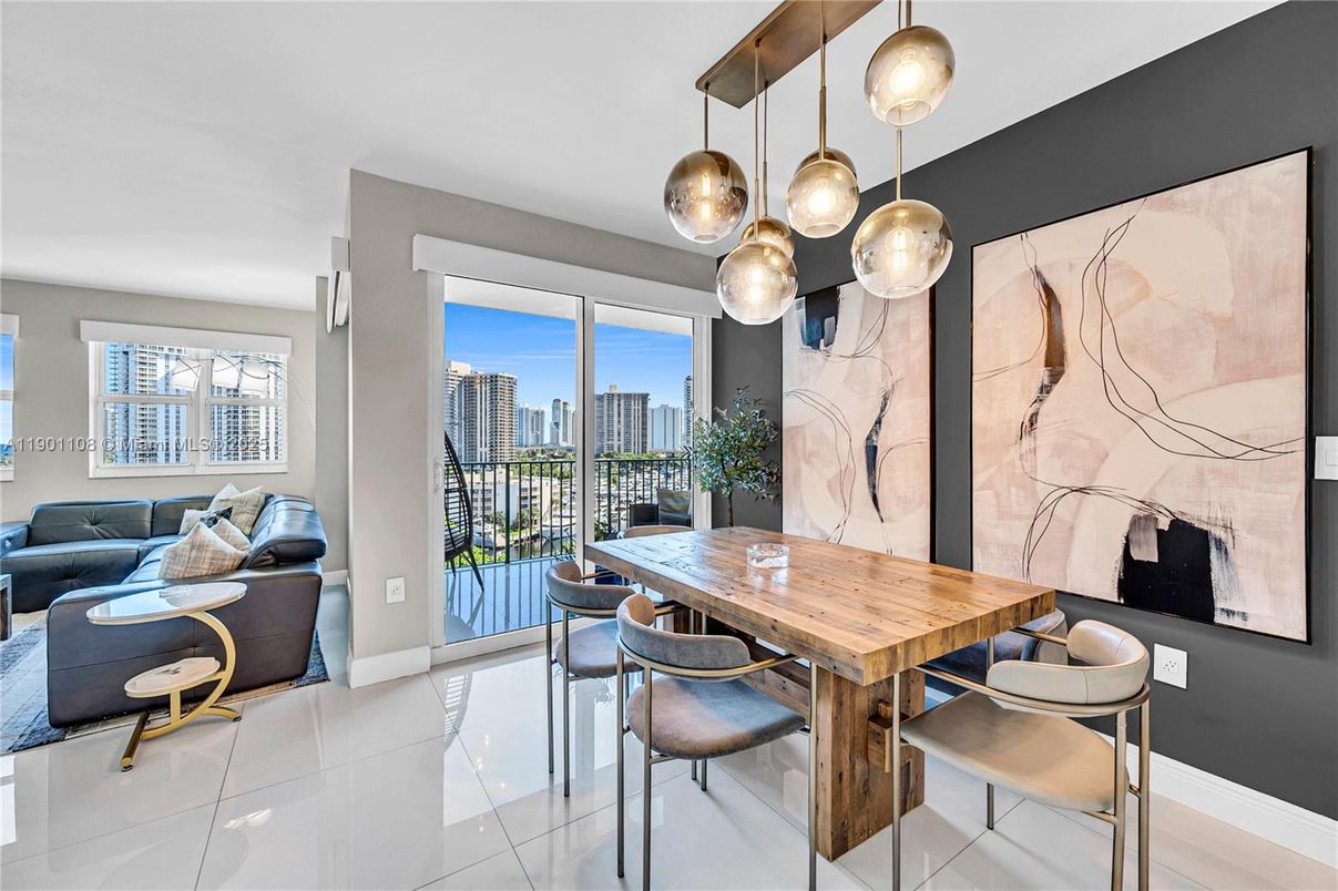 Dining room, Interior, Living room, Pendant Lights, Water