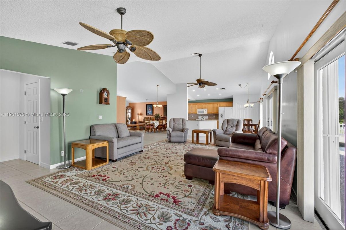 Dining room, Interior, Kitchen, Living room, Pendant Lights, Recessed Lighting