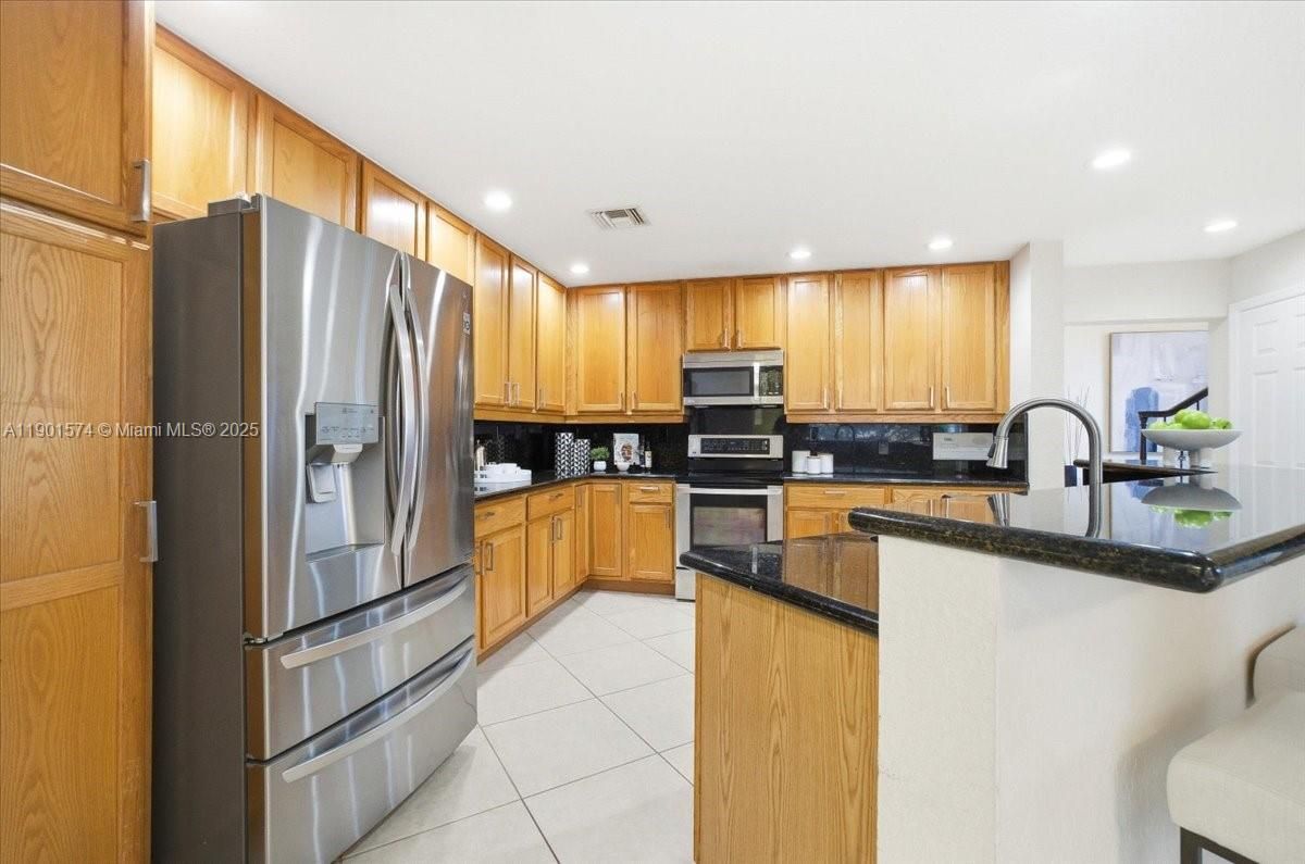 Interior, Kitchen, Recessed Lighting