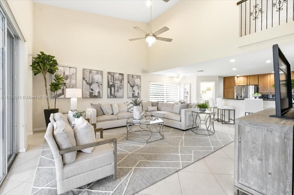 Interior, Kitchen, Living room, Recessed Lighting, Stainless Steel Appliances