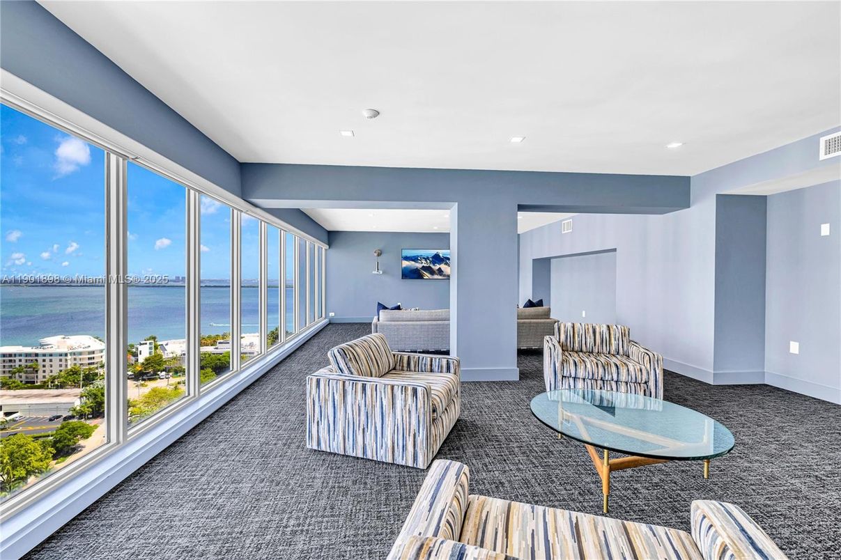 Interior, Living room, Recessed Lighting, Water