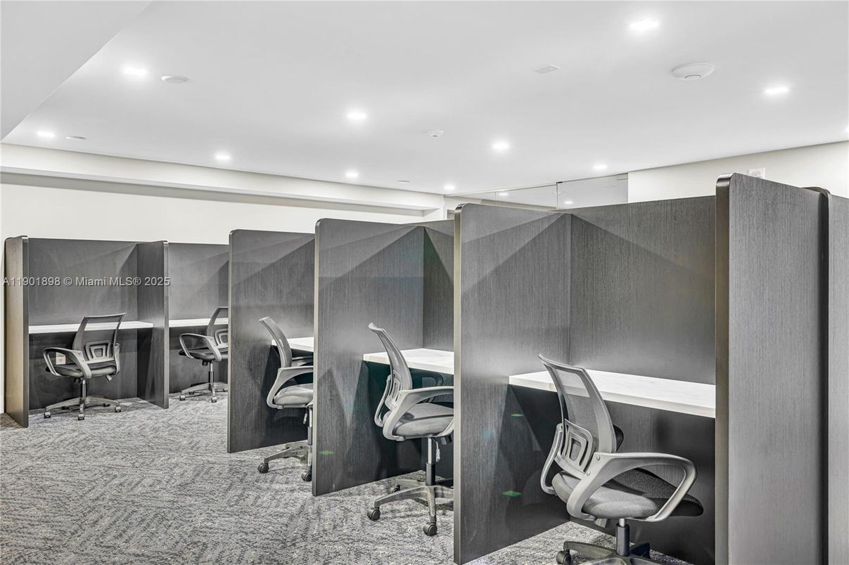 Home Office, Interior, Recessed Lighting