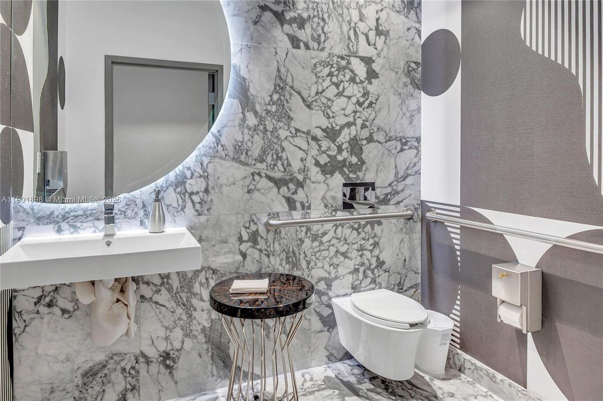 Bathroom, Interior, Marble, Marble Walls