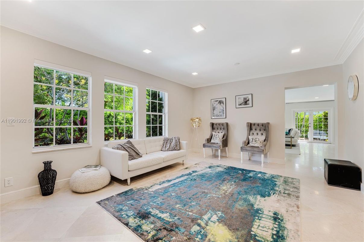 Interior, Living room, Recessed Lighting
