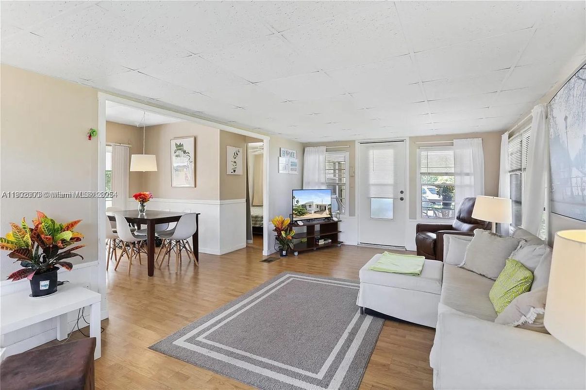 Dining room, Interior, Living room, Wood Texture Flooring