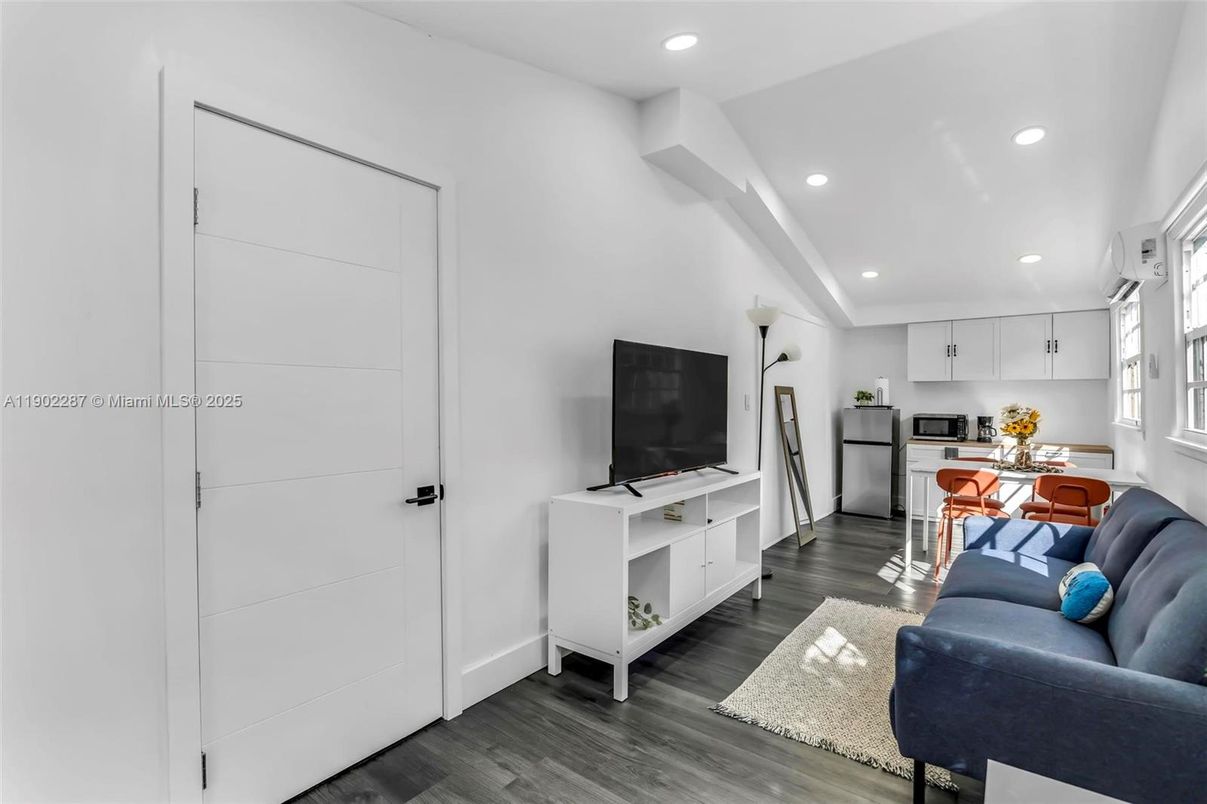 Interior, Kitchen, Living room, Recessed Lighting, Stainless Steel Appliances, Wood Texture Flooring