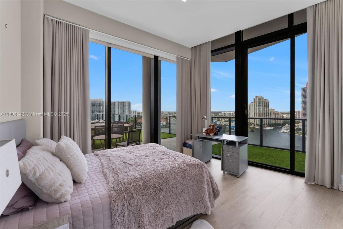 Water, Interior, Bedroom, Other