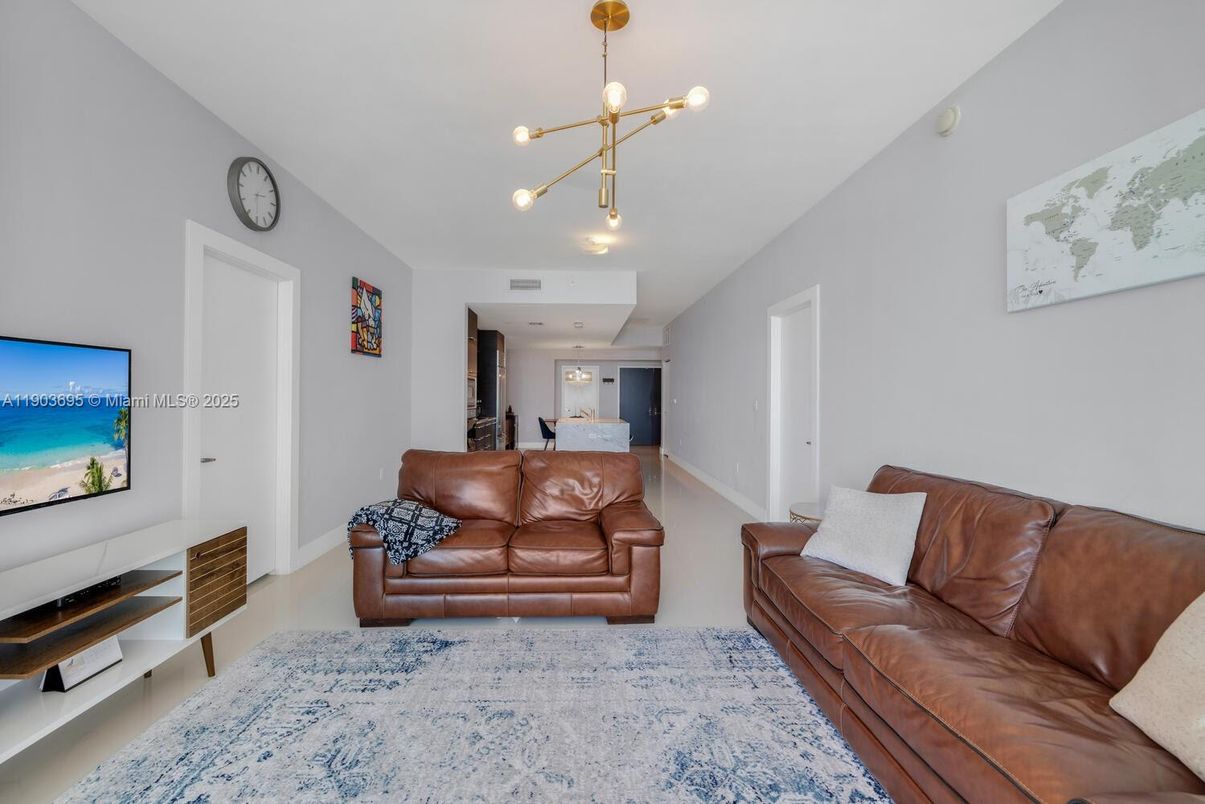 Interior, Living room, Pendant Lights