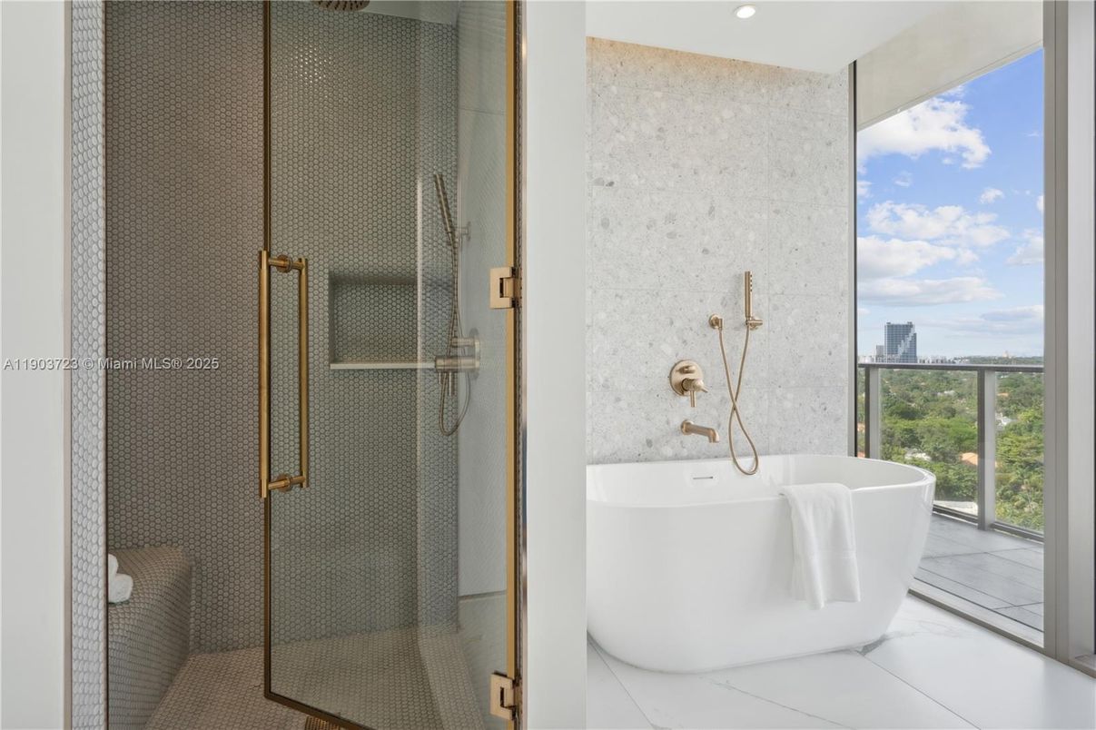 Bathroom, Free Standing Baths, Glass Shower, Interior