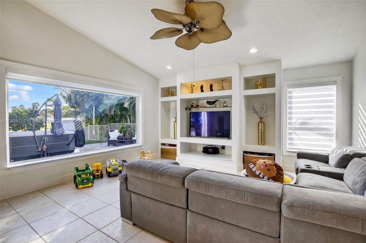 Interior, Living room, Recessed Lighting