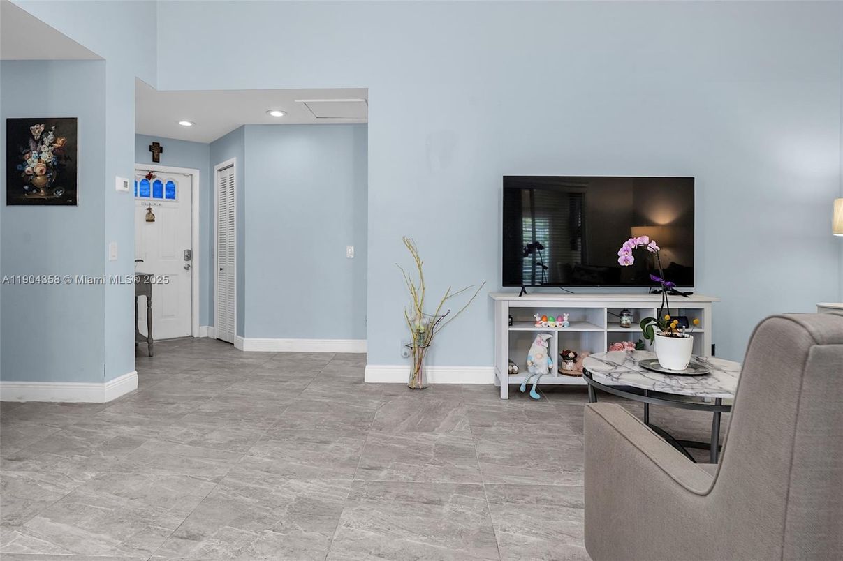 Interior, Recessed Lighting