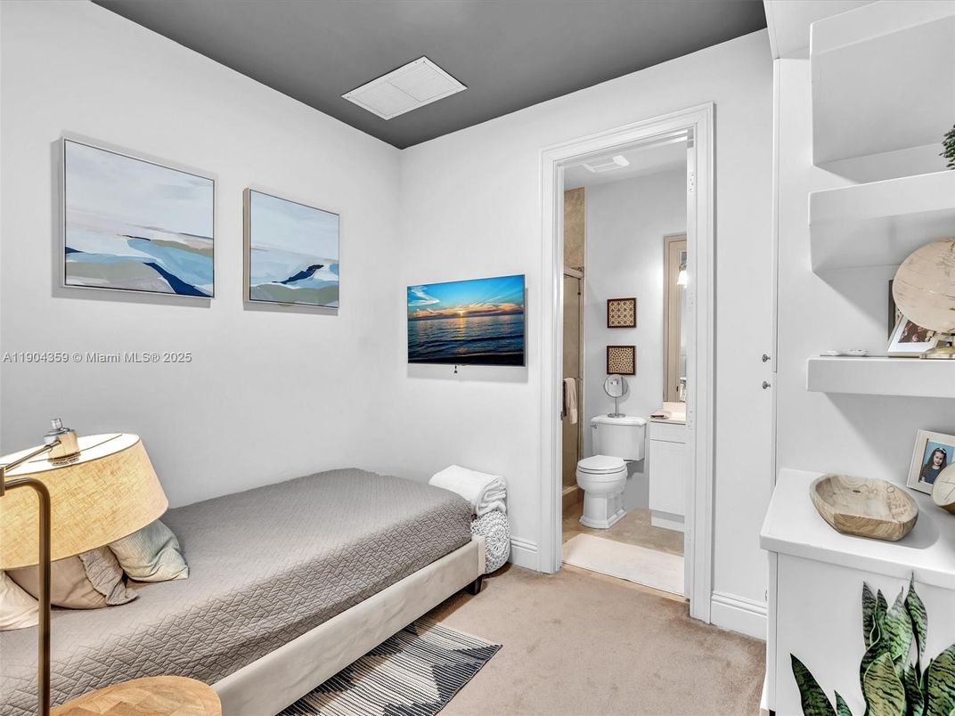 Bathroom, Bedroom, Interior