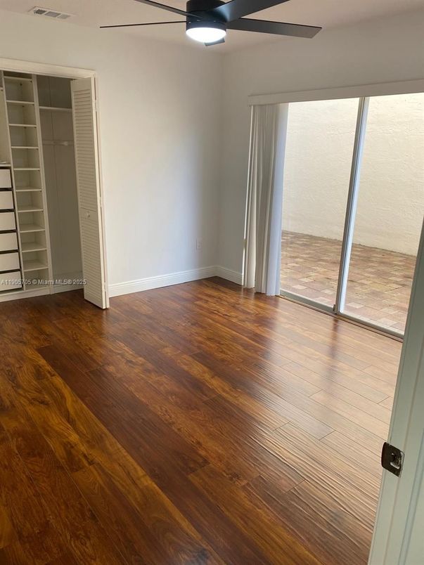 Empty room, Interior, Wood Texture Flooring