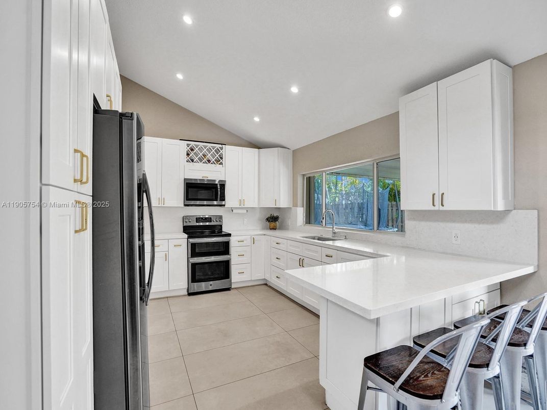 Interior, Kitchen, Recessed Lighting