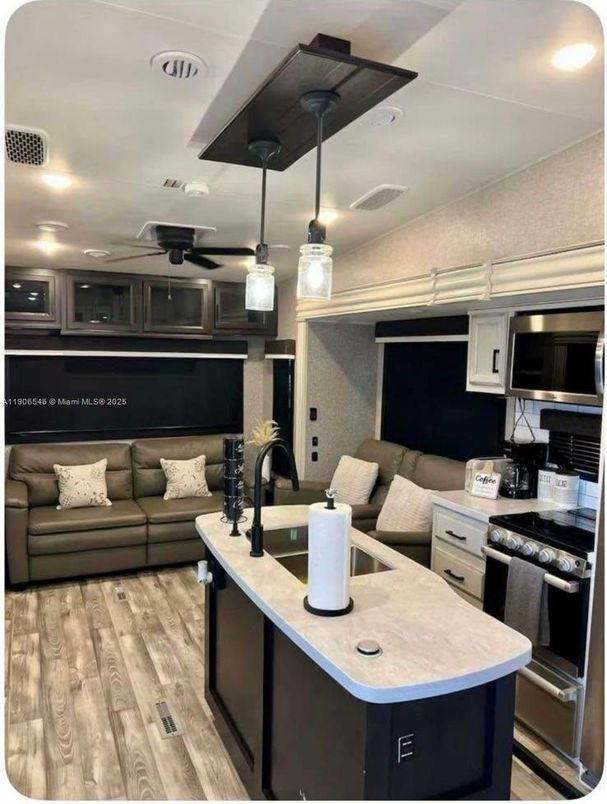 Interior, Kitchen, Living room, Pendant Lights, Recessed Lighting, Stainless Steel Appliances, Wood Texture Flooring