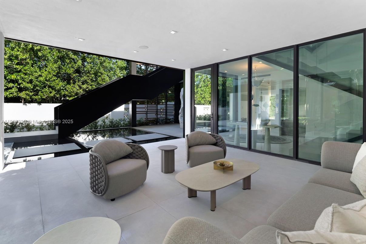 Interior, Living room, Recessed Lighting