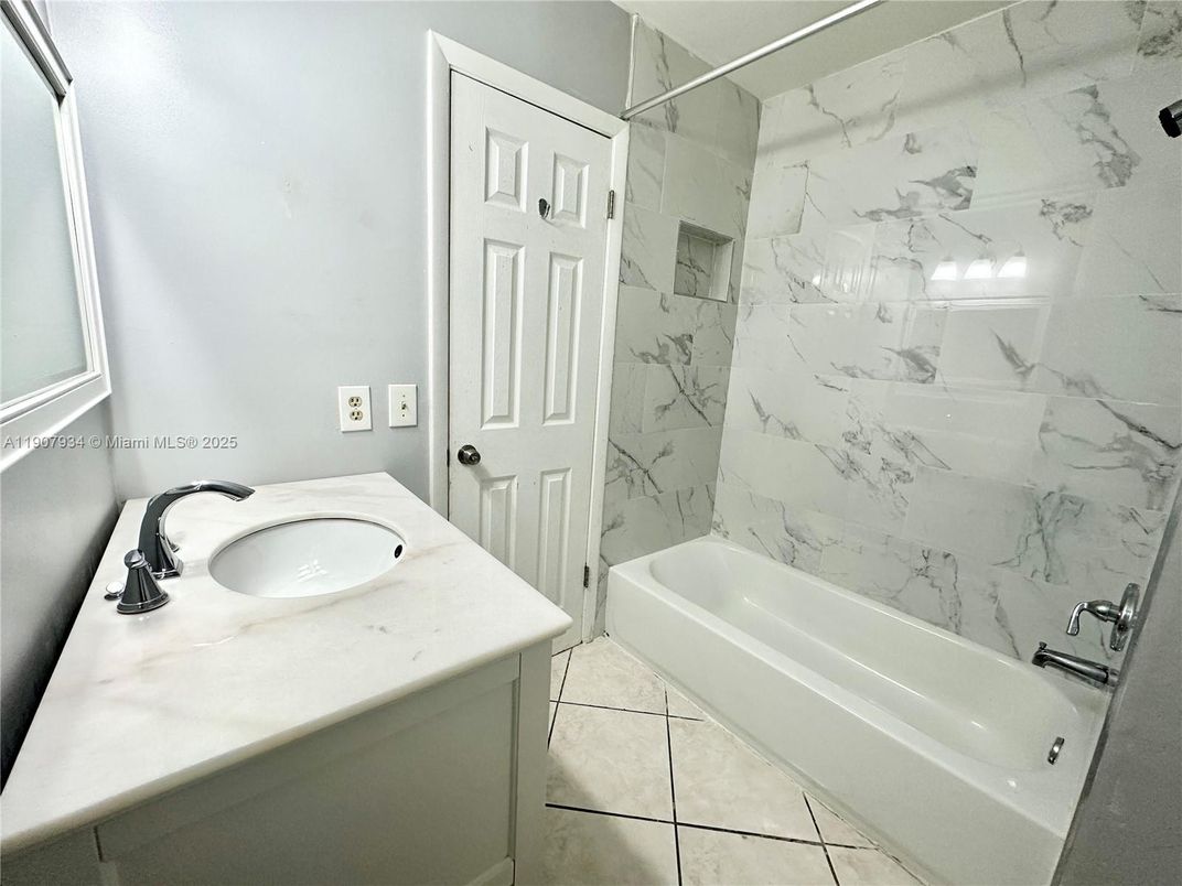 Bathroom, Interior, Marble Walls