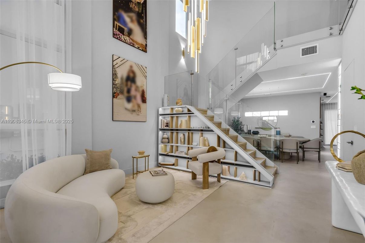Interior, Living room, Pendant Lights