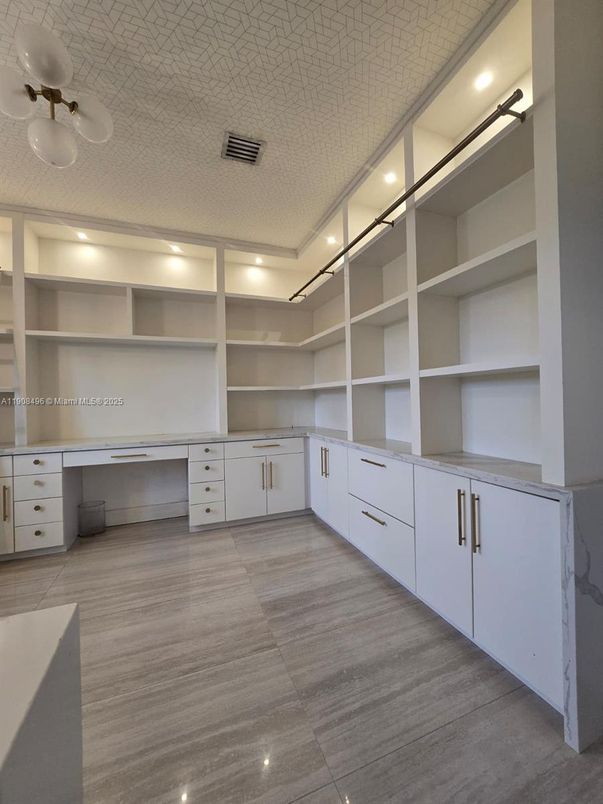 Interior, Recessed Lighting, Walk-in Closets